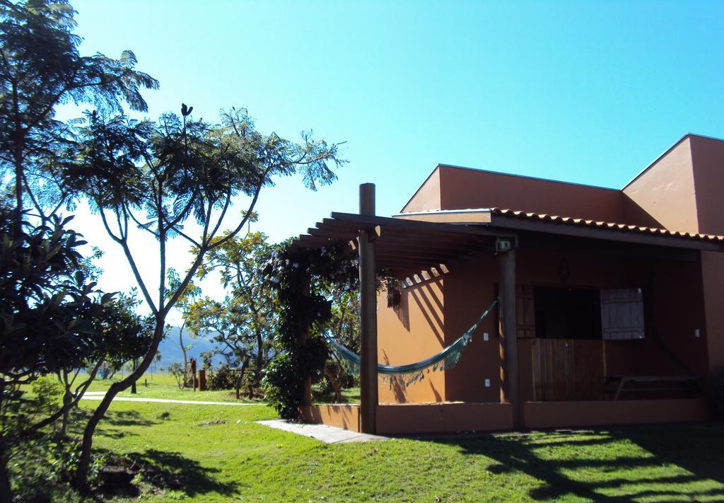 Pousada Encantos Do Cerrado Delfinopolis Exterior photo